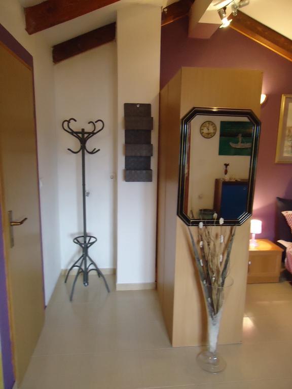 Studio Apartment Nera Rovinj Ruang foto